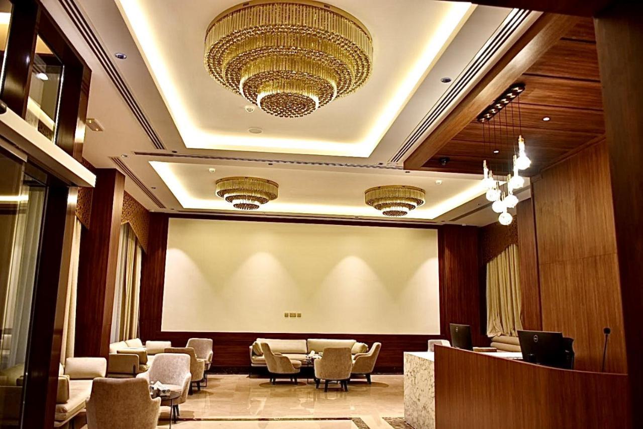 Royal Vista Hotel Ибри Экстерьер фото