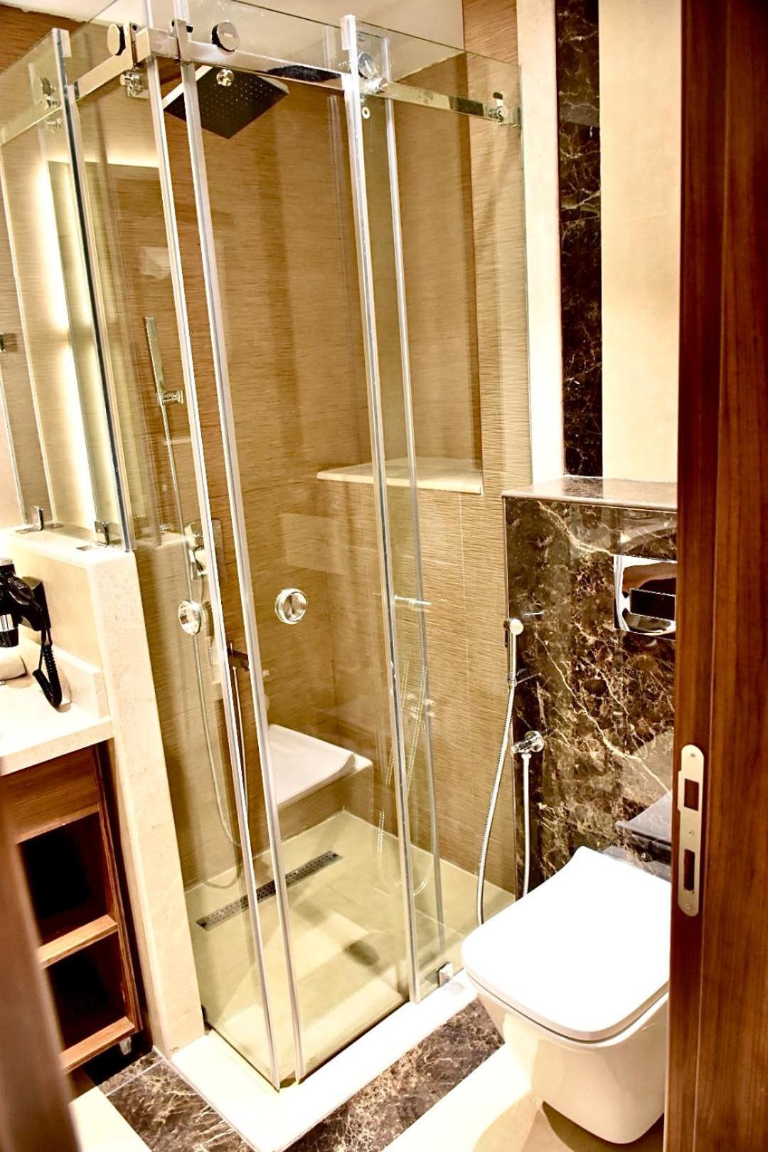 Royal Vista Hotel Ибри Экстерьер фото