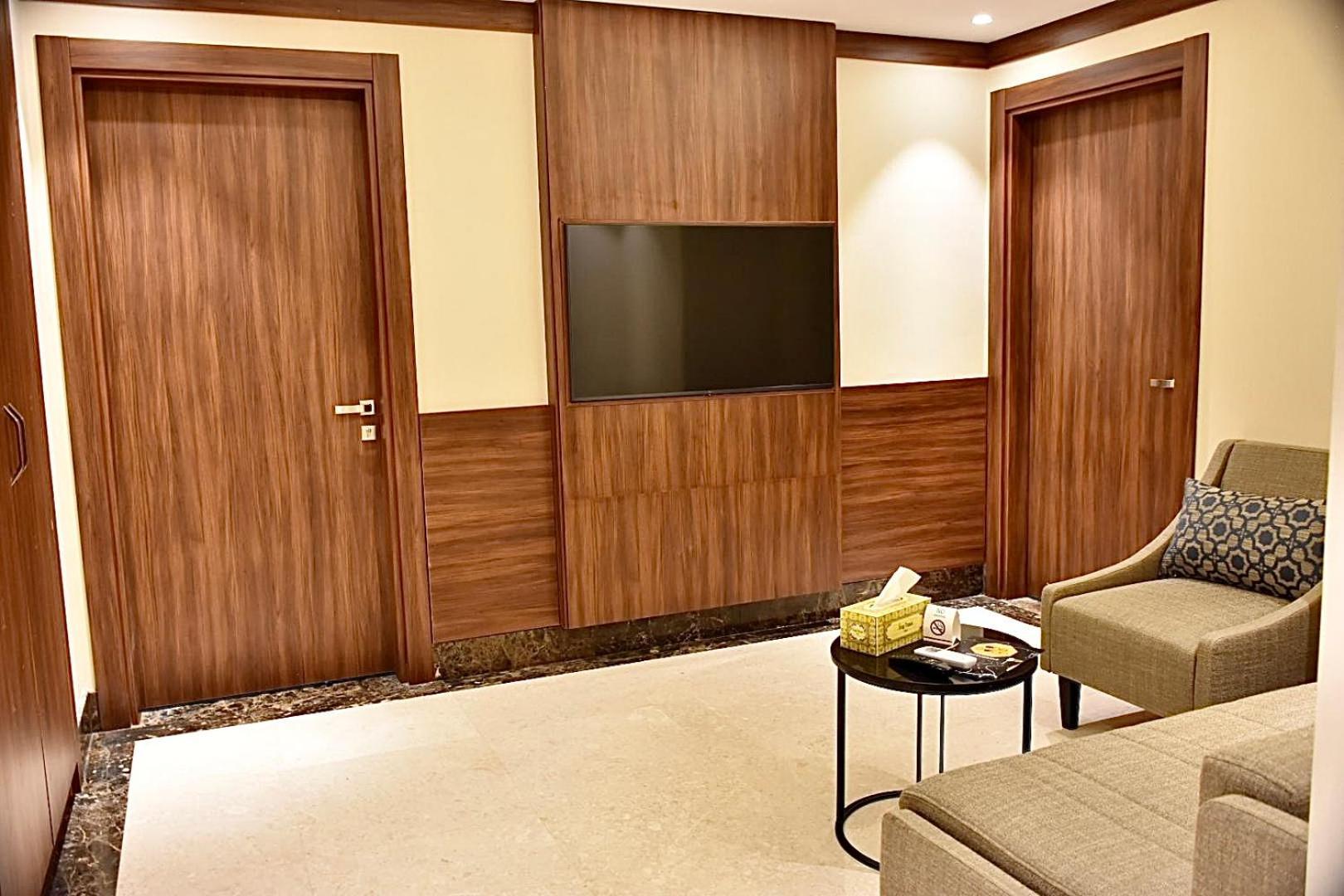 Royal Vista Hotel Ибри Экстерьер фото