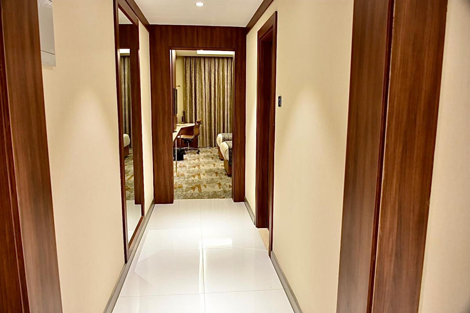 Royal Vista Hotel Ибри Экстерьер фото